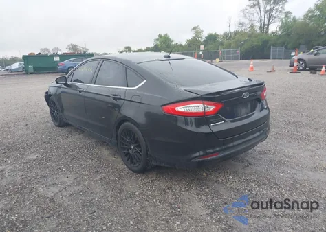 2014 Ford Fusion Se z USA, uszkodzony, nr VIN 1FA6P0H76E5392585